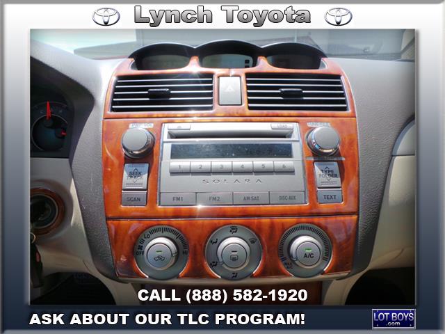 2008 Toyota Camry Solara SE