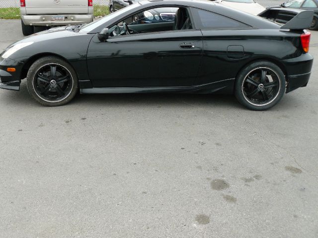 2002 Toyota Celica Sport VA