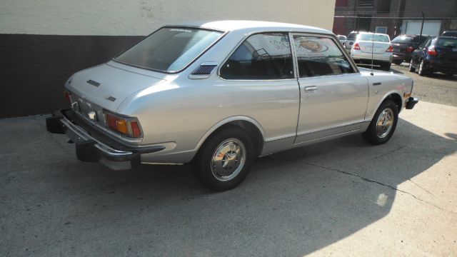 1974 Toyota Corolla Lariat/ 4 Wheel Drive