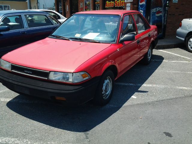 1990 Toyota Corolla Base