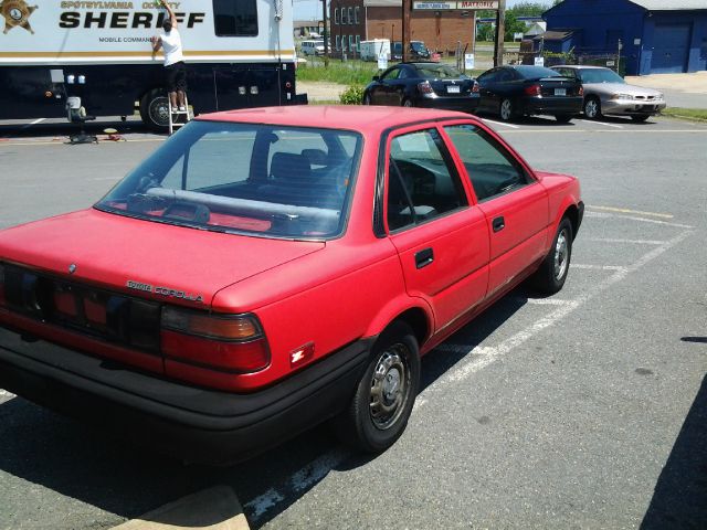 1990 Toyota Corolla Base
