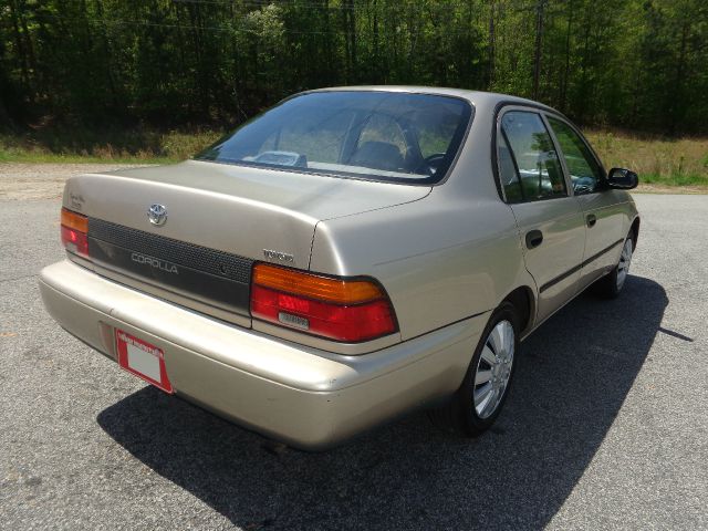 1994 Toyota Corolla L.T. 4-w.d. 5.3L