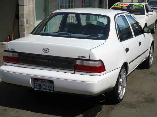1995 Toyota Corolla Base