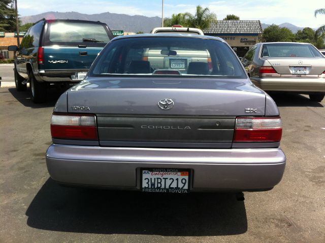 1997 Toyota Corolla Base