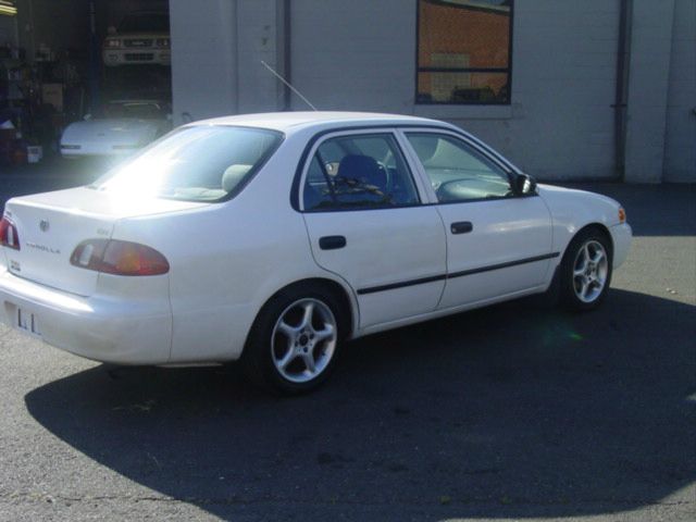1998 Toyota Corolla SEL Sport Utility 4D