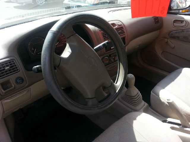 1999 Toyota Corolla EXT LS 2WD