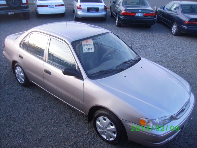 2000 Toyota Corolla EXT LS 2WD