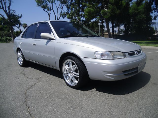 2000 Toyota Corolla X