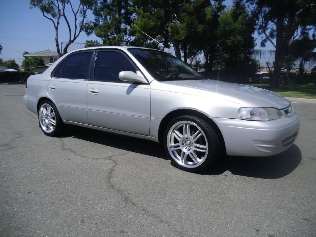 2000 Toyota Corolla X