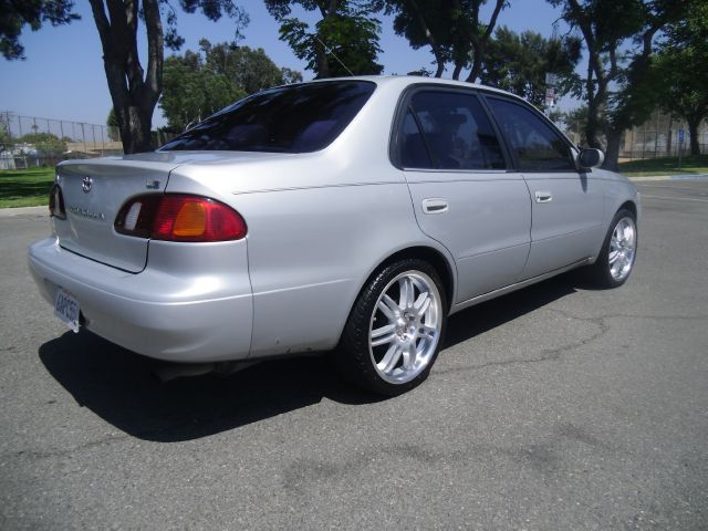 2000 Toyota Corolla X