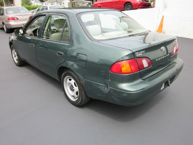 2000 Toyota Corolla SEL Sport Utility 4D