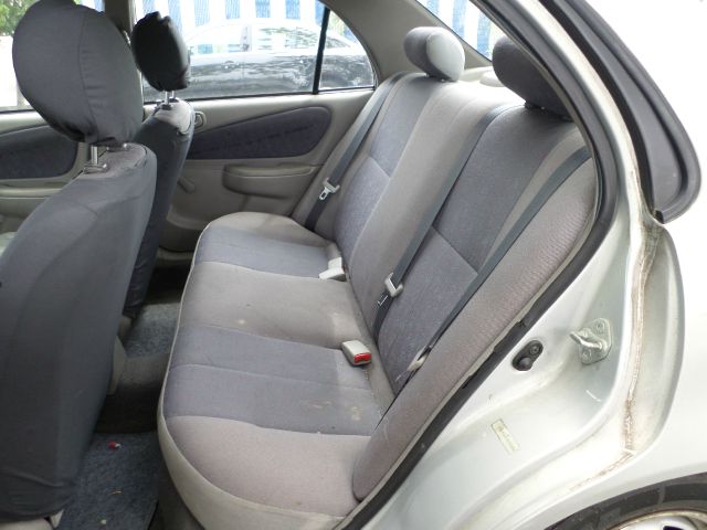 2000 Toyota Corolla EXT LS 2WD