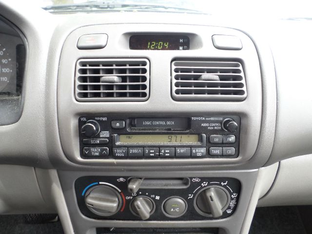 2000 Toyota Corolla EXT LS 2WD