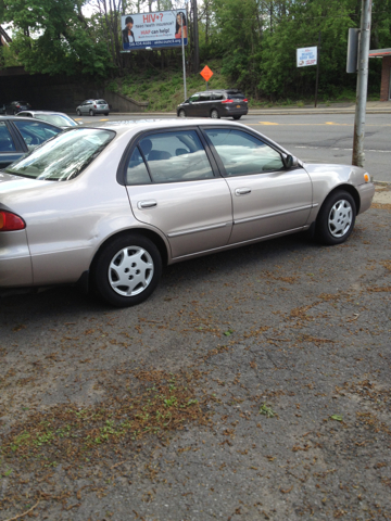 2000 Toyota Corolla Unknown