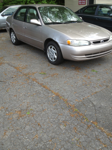 2000 Toyota Corolla Unknown