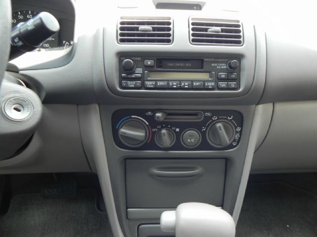 2000 Toyota Corolla X