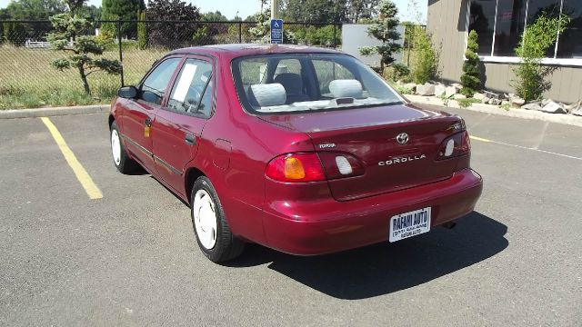 2000 Toyota Corolla EXT LS 2WD