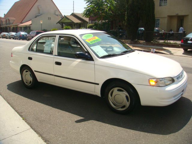 2000 Toyota Corolla X
