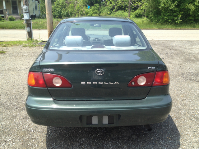 2001 Toyota Corolla SEL Sport Utility 4D