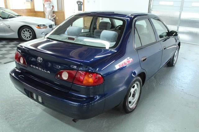 2002 Toyota Corolla SEL Sport Utility 4D