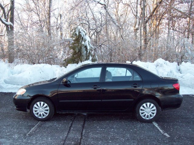 2003 Toyota Corolla SEL Sport Utility 4D
