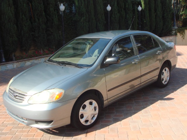 2003 Toyota Corolla SEL Sport Utility 4D