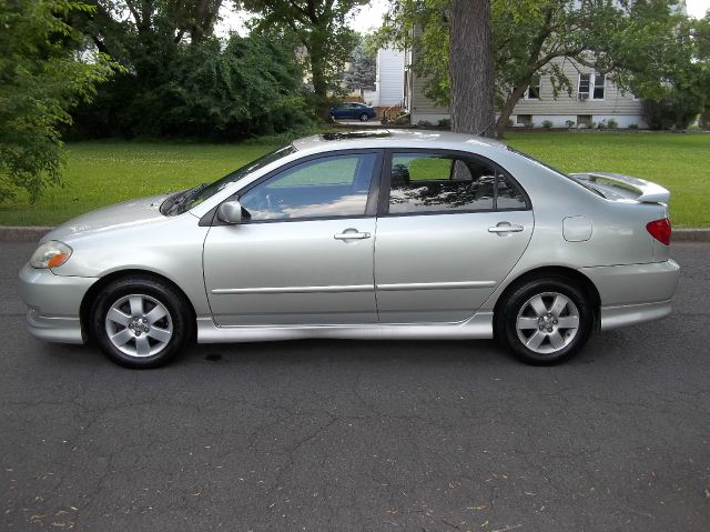 2003 Toyota Corolla XR