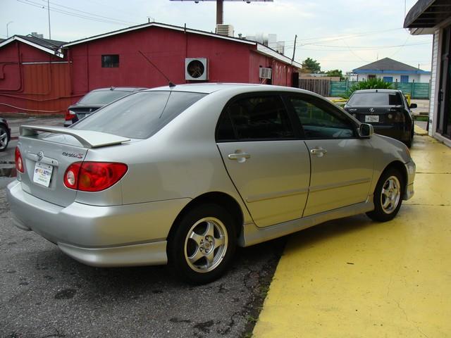 2003 Toyota Corolla XR