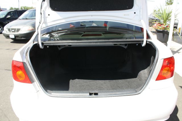 2003 Toyota Corolla SEL Sport Utility 4D