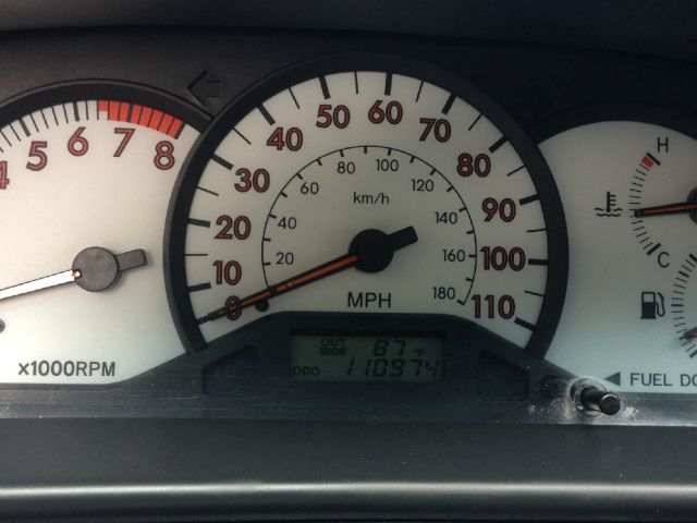 2004 Toyota Corolla XR