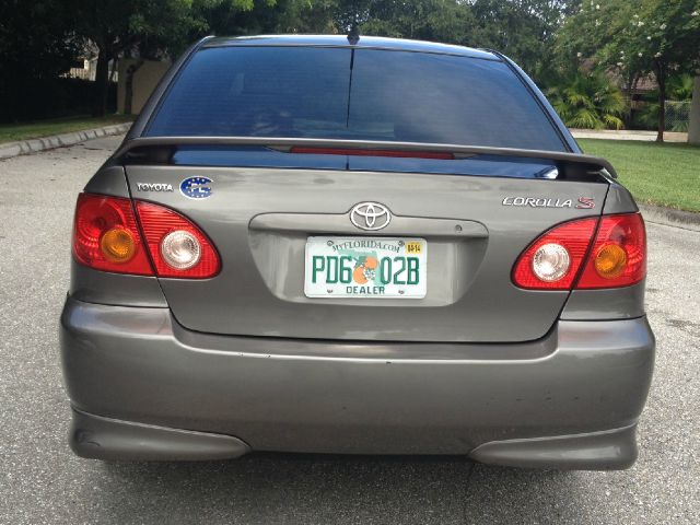 2004 Toyota Corolla XR