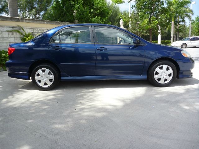 2004 Toyota Corolla XR
