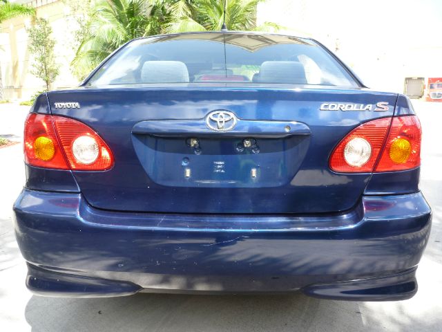 2004 Toyota Corolla XR