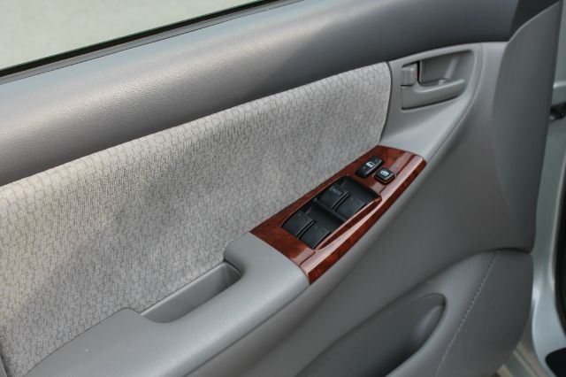 2004 Toyota Corolla X