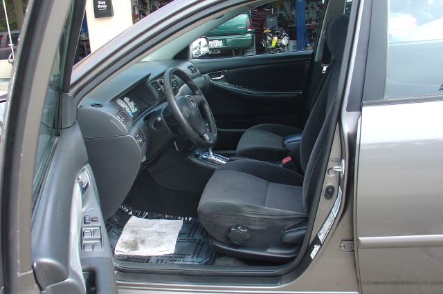 2004 Toyota Corolla XR