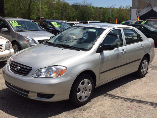 2004 Toyota Corolla SEL Sport Utility 4D