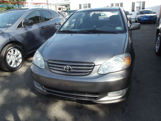 2004 Toyota Corolla W/T REG CAB