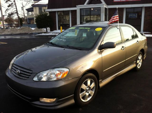 2004 Toyota Corolla XR