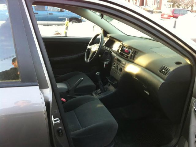 2004 Toyota Corolla XR