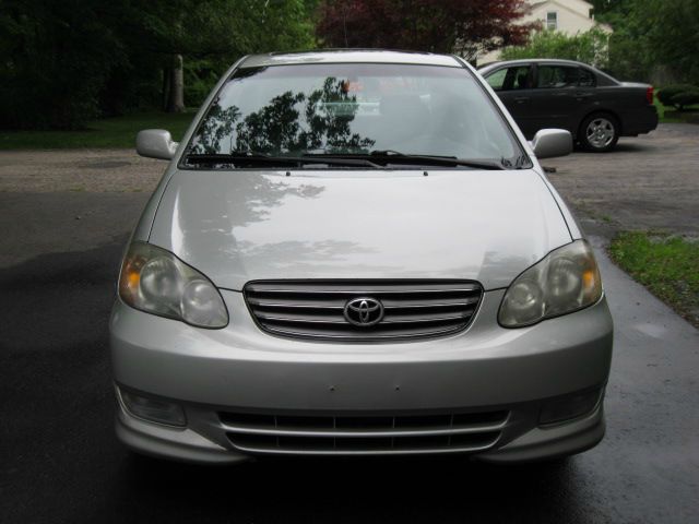 2004 Toyota Corolla XR