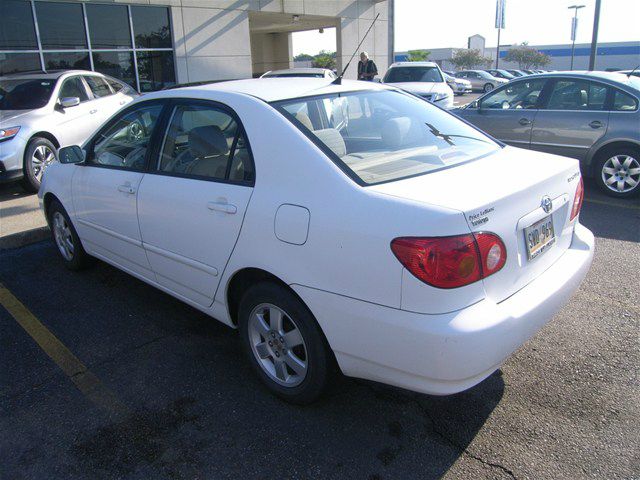 2004 Toyota Corolla X