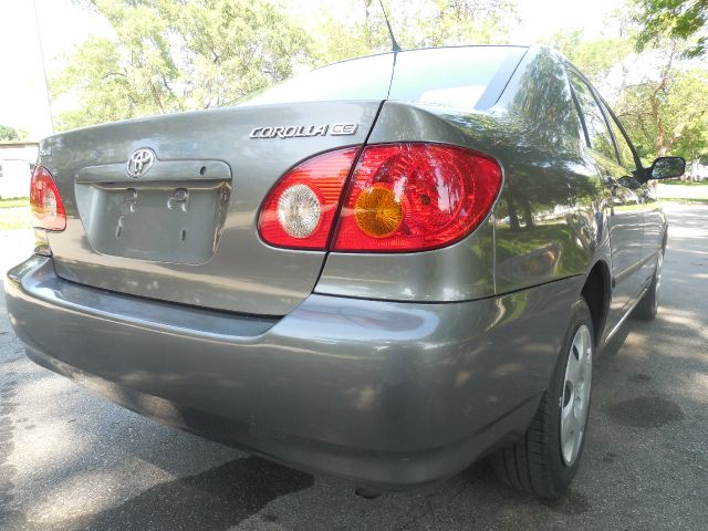 2004 Toyota Corolla 4dr Reg WB