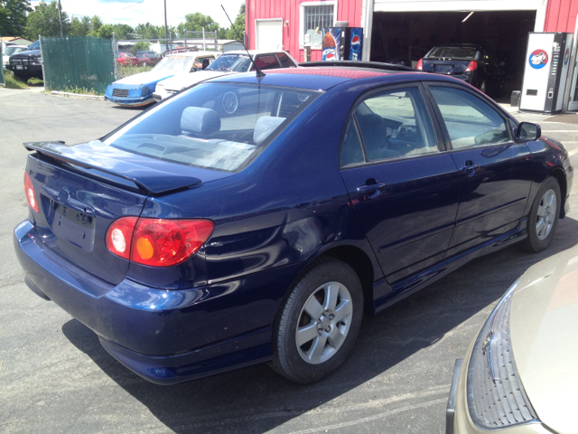 2004 Toyota Corolla XR