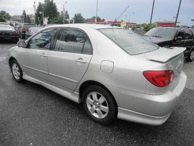 2004 Toyota Corolla XR
