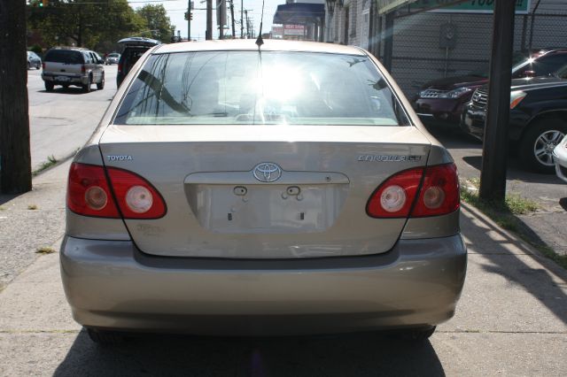 2005 Toyota Corolla LS S