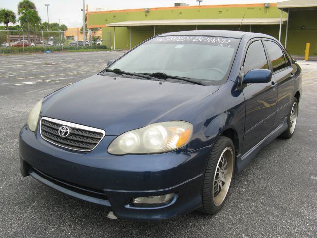 2005 Toyota Corolla XR