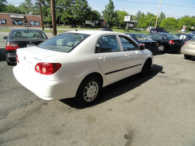 2005 Toyota Corolla SEL Sport Utility 4D