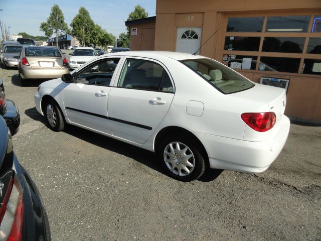 2005 Toyota Corolla SEL Sport Utility 4D