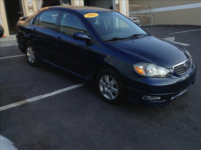2005 Toyota Corolla XR