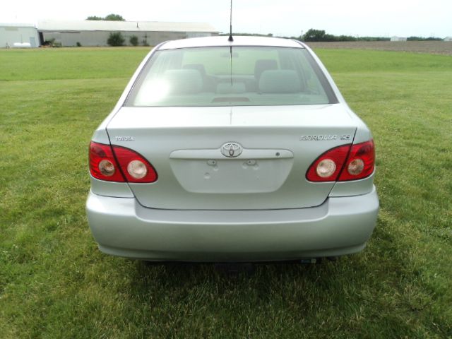2005 Toyota Corolla SEL Sport Utility 4D